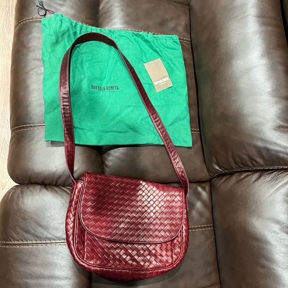 Bottega Veneta crossbody bag red - Picture 4 of 11